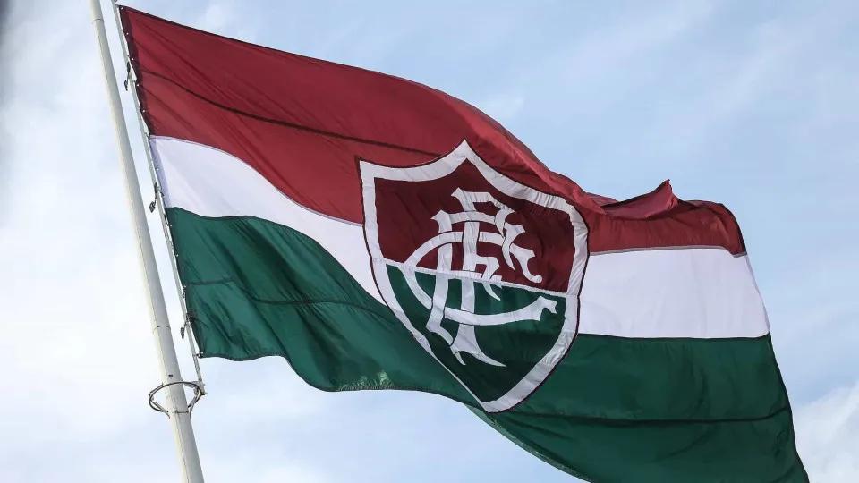 Após queda na Após queda na Libertadores, Fluminense visita lanterna Chapecoense para defender lugar no G-5  para defender lugar no G-5